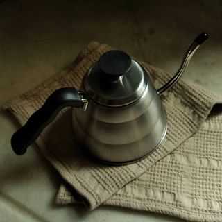 Pava cuaello cisne 1000ml.